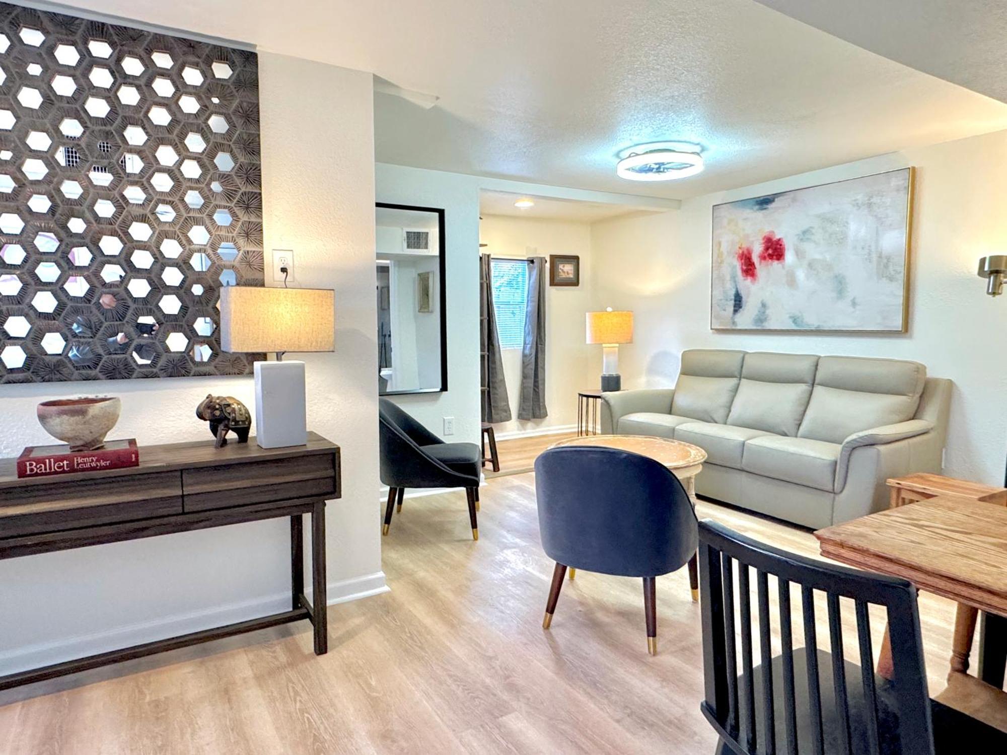 Upgraded Suite - Easy Access To Uptown #N29 Oklahoma City Ngoại thất bức ảnh